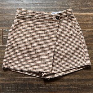 HYFVE Brown Houndstooth Shorts